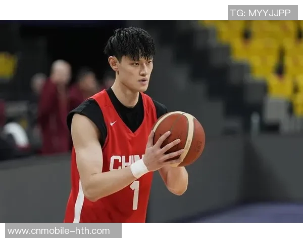 曾凡博谈周琦对球队的影响每一秒都要全力以赴提升信心